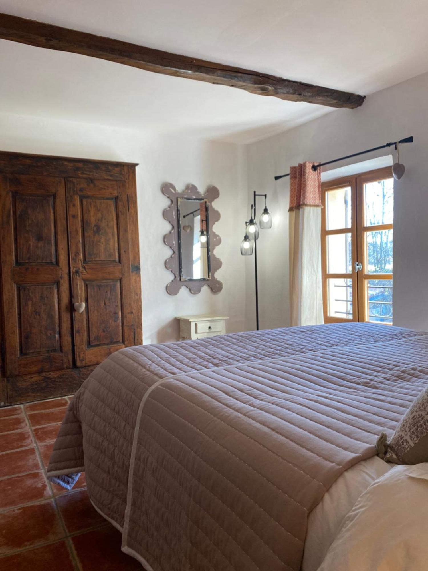 La Magnanerie En Provence Villa Niozelles Exterior photo