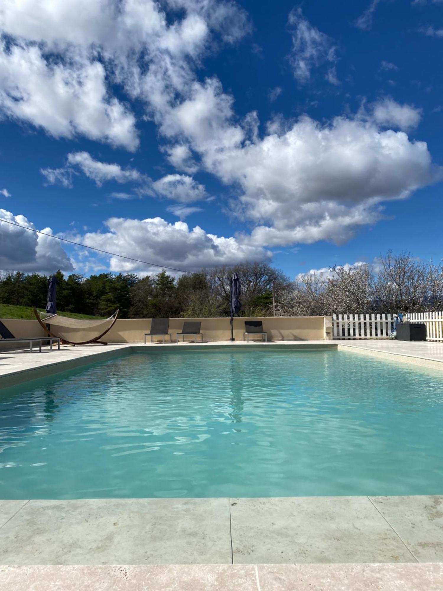 La Magnanerie En Provence Villa Niozelles Exterior photo